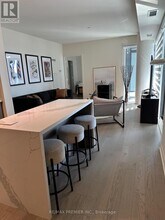 9000 Jane St in Vaughan, ON - Building Photo - Building Photo