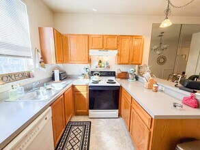 3552 SW 30th Way in Gainesville, FL - Building Photo - Building Photo