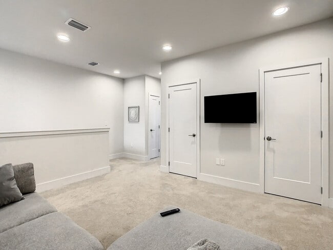 17204 Blessing Dr in Clermont, FL - Foto de edificio - Building Photo