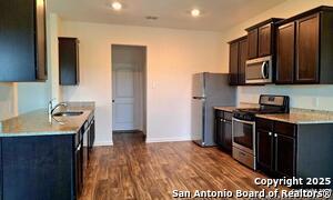 3947 Trail de Paris in New Braunfels, TX - Building Photo - Building Photo