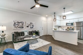 Saratoga in Lewisville, TX - Building Photo - Building Photo