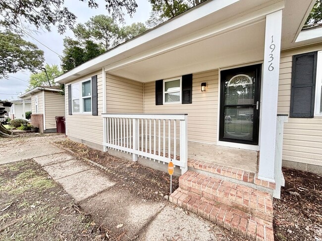1936 Weber Ave in Chesapeake, VA - Building Photo - Building Photo