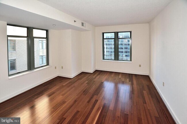 1150 K St NW in Washington, DC - Building Photo - Building Photo