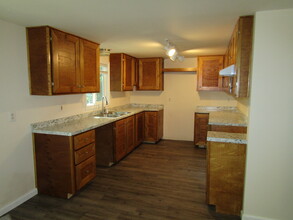 944 E Main St in Stanley, VA - Building Photo - Building Photo