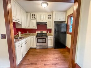 58 E Bacon St in Plainville, MA - Building Photo - Building Photo