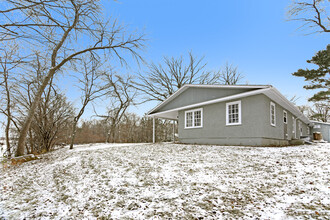 32552 River Vista Ln in St. Cloud, MN - Foto de edificio - Building Photo