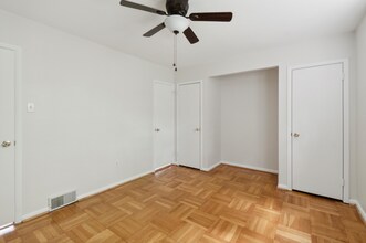 341 Ripka St, Unit 2 in Philadelphia, PA - Building Photo - Building Photo