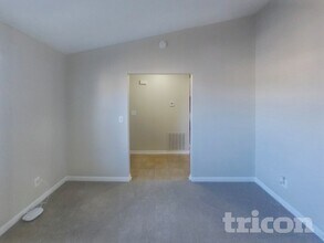 7447 Edenberry Way in Lithonia, GA - Foto de edificio - Building Photo