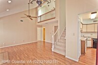 518 Thorncliff Dr photo'