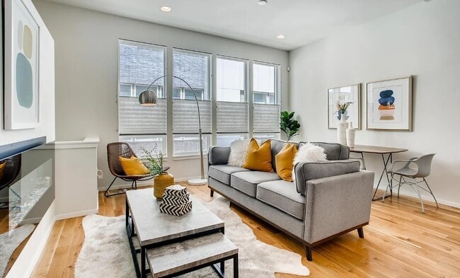 3250 Federal Blvd in Denver, CO - Building Photo - Building Photo