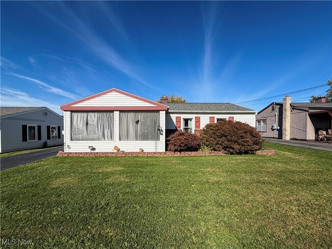 property at 2519 Poplar St