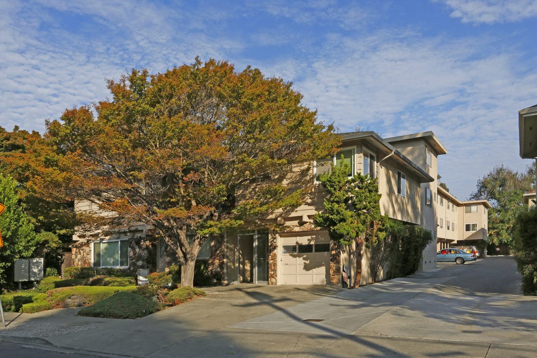 87 Glen Eyrie Ave in San Jose, CA - Building Photo