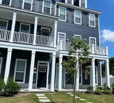 9556 21st Bay St in Norfolk, VA - Building Photo