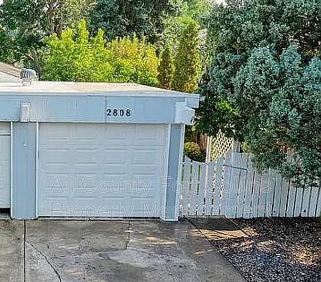 2808 Parklake Dr in Fort Collins, CO - Building Photo - Building Photo