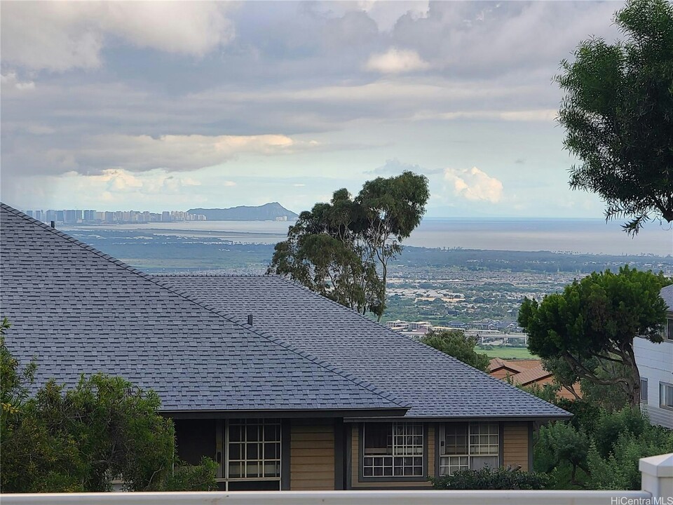 92-1005-1005 Lalahi St in Kapolei, HI - Building Photo