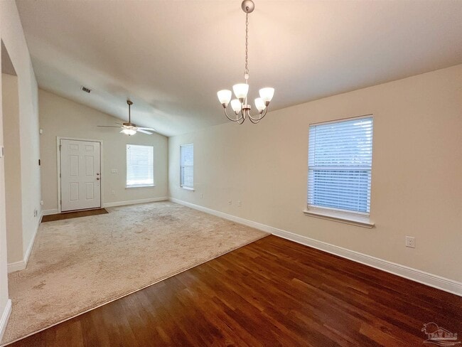 8821 Smiley Ct in Pensacola, FL - Building Photo - Building Photo