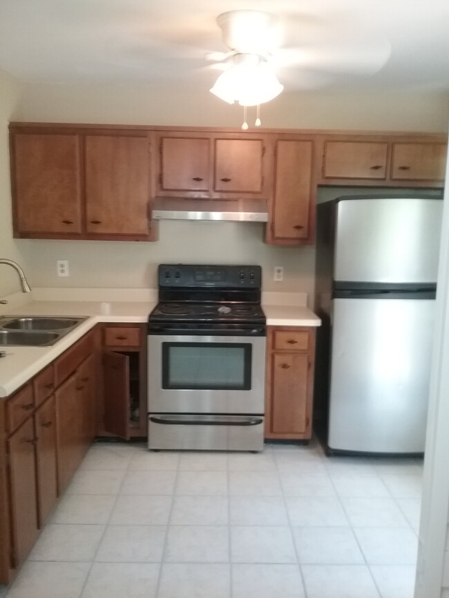 3018 Conviser Dr in Nashville, TN - Building Photo - Building Photo