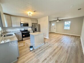 427 Old Newnan Rd in Carrollton, GA - Building Photo - Building Photo