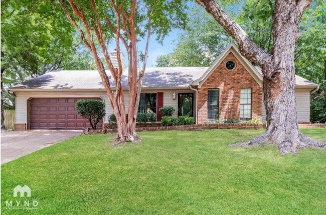 property at 7844 Meadow Trail Dr