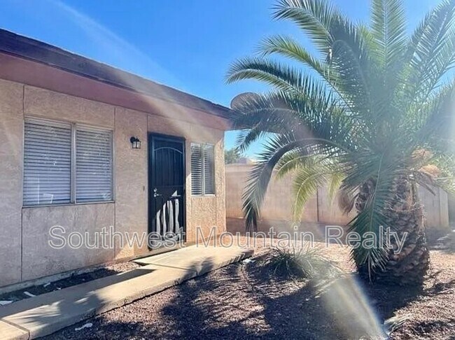 property at 133 E Ingram St