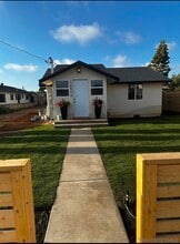 1656 Evergreen Ave in San Diego, CA - Building Photo - Building Photo