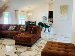 362 Garvey Rd in Palm Bay, FL - Building Photo - Building Photo