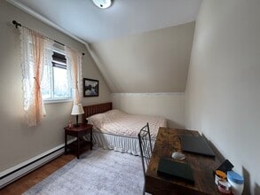 151 St Marys St in Fredericton, NB - Building Photo - Building Photo