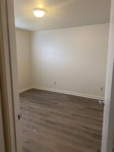 WIllo Heights Apartments in Escalon, CA - Building Photo - Interior Photo