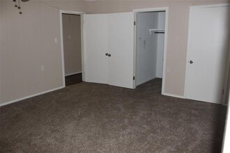 2248 US Hwy 77a S in Yoakum, TX - Building Photo - Building Photo