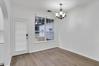 5640 Terremont Cir in Norcross, GA - Foto de edificio - Building Photo