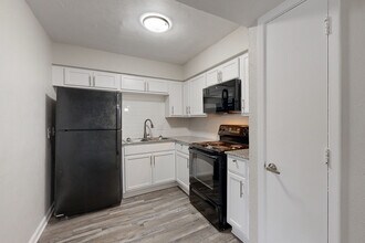 La Madera in Dallas, TX - Foto de edificio - Interior Photo