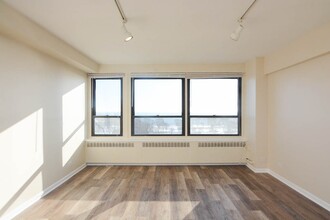 4180 N Marine Dr in Chicago, IL - Building Photo - Building Photo
