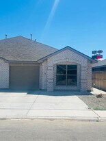 71 Maverick Dr in Odessa, TX - Building Photo