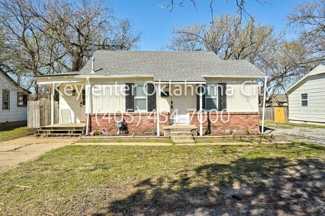 4913 N Willow Ave in Bethany, OK - Building Photo - Building Photo