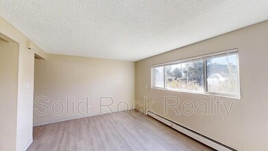 4740 Scenic Cir in Colorado Springs, CO - Building Photo - Building Photo