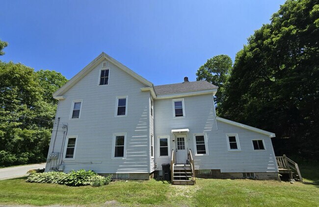 23 Tibbetts St, Unit Apt 1