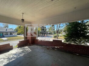 1096 Hillyer Ave in Macon, GA - Building Photo - Building Photo