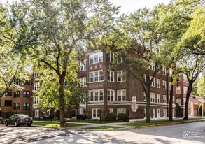 4952-4956 N Ridgeway Ave Apartamentos