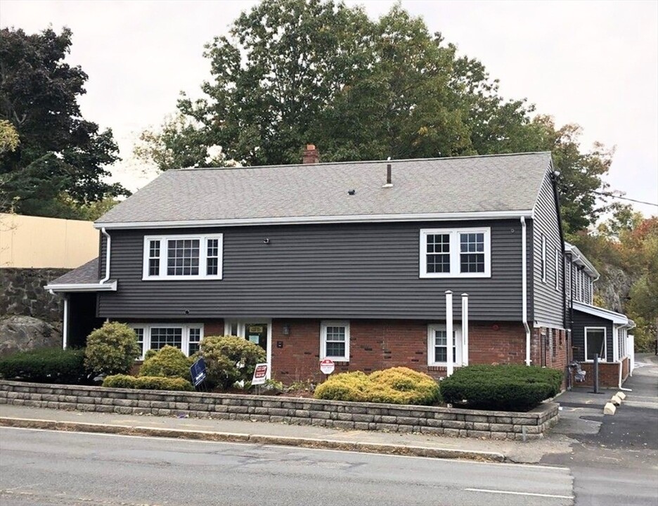 116 Highland Ave in Salem, MA - Building Photo