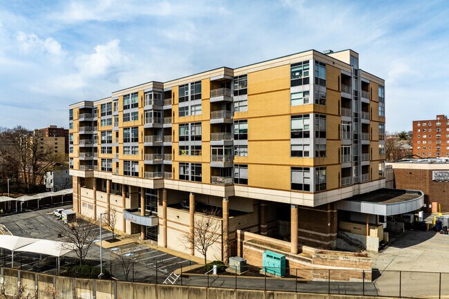 Market House Condominiums in Pittsburgh, PA - Building Photo - Building Photo