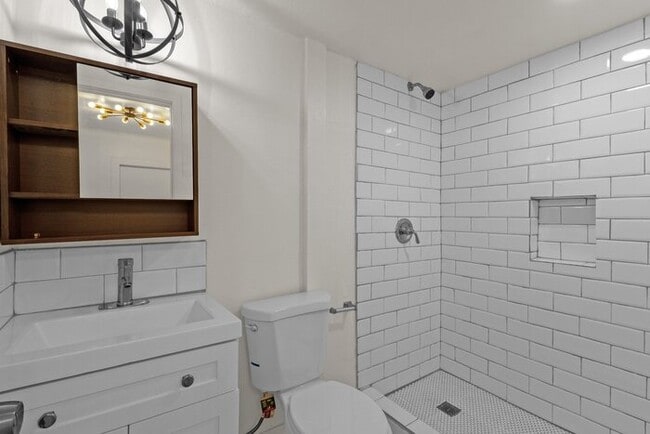 325 N 18th Dr in Phoenix, AZ - Building Photo - Building Photo