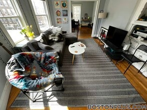 208 Kelton St in Boston, MA - Foto de edificio - Building Photo