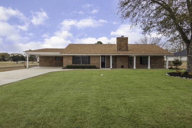 property at 22 Westwood Dr W