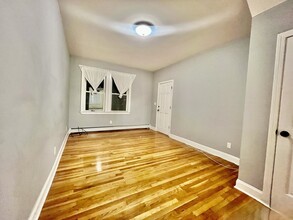 5 High Street Pl, Unit #1 in Brookline, MA - Building Photo - Building Photo