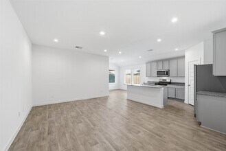 3914 Beltingham Bend Wy in Fulshear, TX - Building Photo - Building Photo