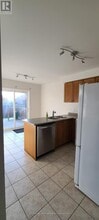 38 Lang Dr in Barrie, ON - Building Photo - Building Photo