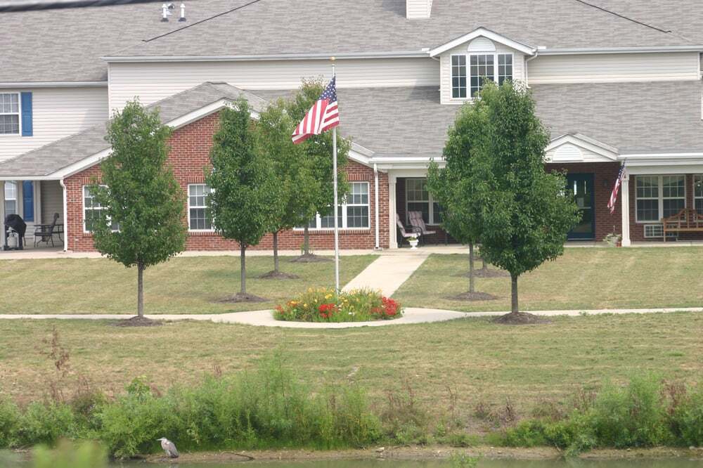 STRATFORD EAST in Canal Winchester, OH - Building Photo