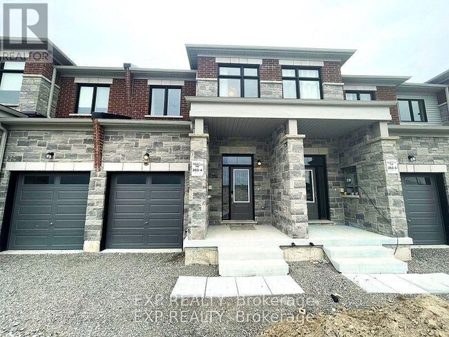 23 Milady Cres