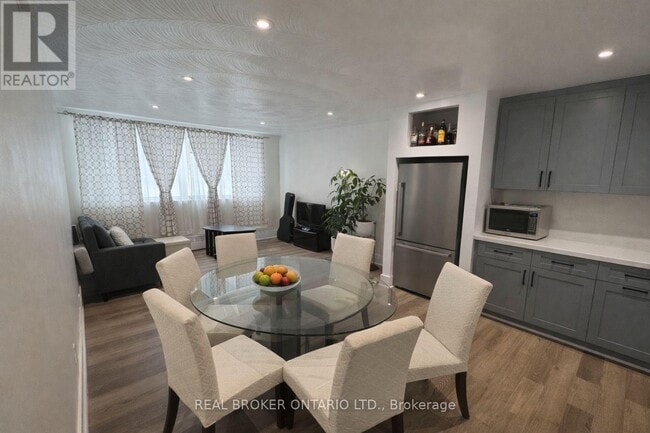 50 Benson Ave in Richmond Hill, ON - Building Photo - Building Photo