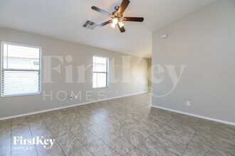 1976 W Prospector Way in Queen Creek, AZ - Building Photo - Building Photo